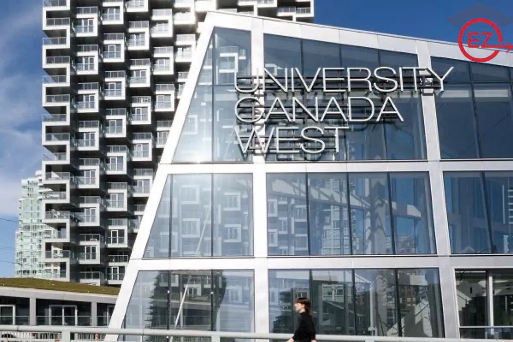 HỌC BỔNG UNIVERSITY CANADA WEST (UCW)