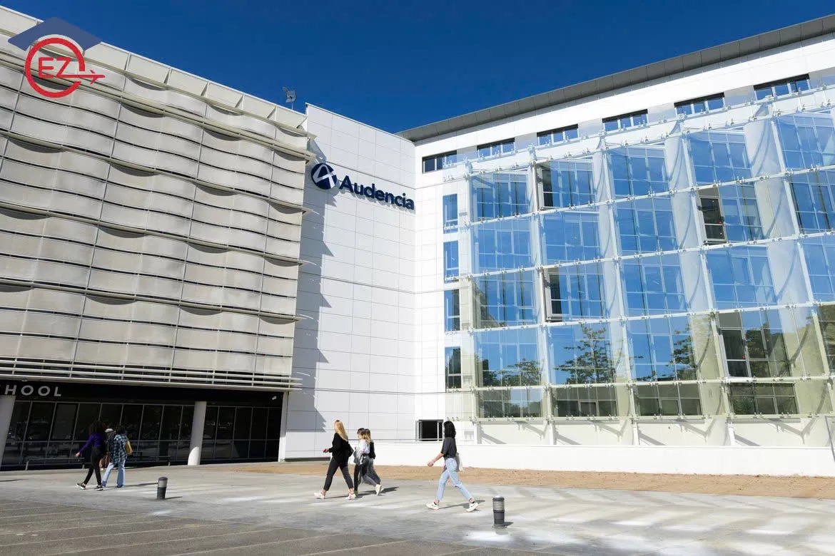 AUDENCIA-NANTES LÀ TRƯỜNG TOP ĐẦU VỀ QUẢN TRỊ KINH DOANH TẠI PHÁP
