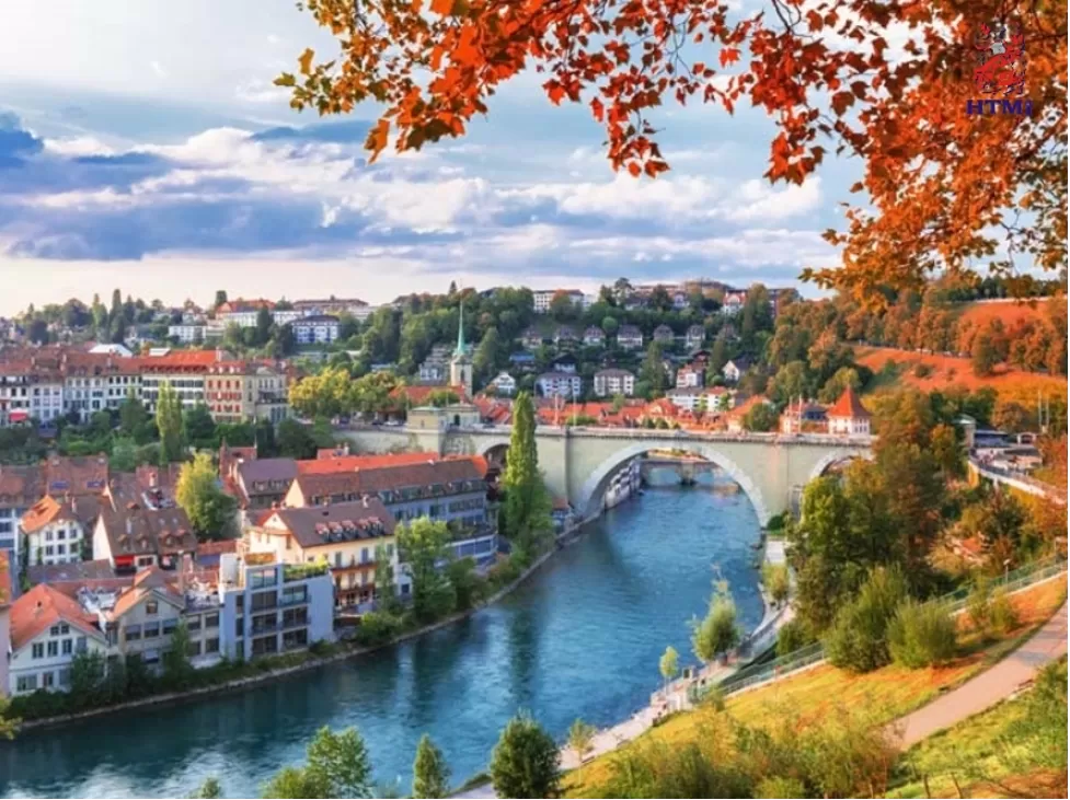 TOP 10 ĐỊA ĐIỂM DU LỊCH THỤY SĨ ĐẸP NHƯ THIÊN ĐƯỜNG THẾ GIAN